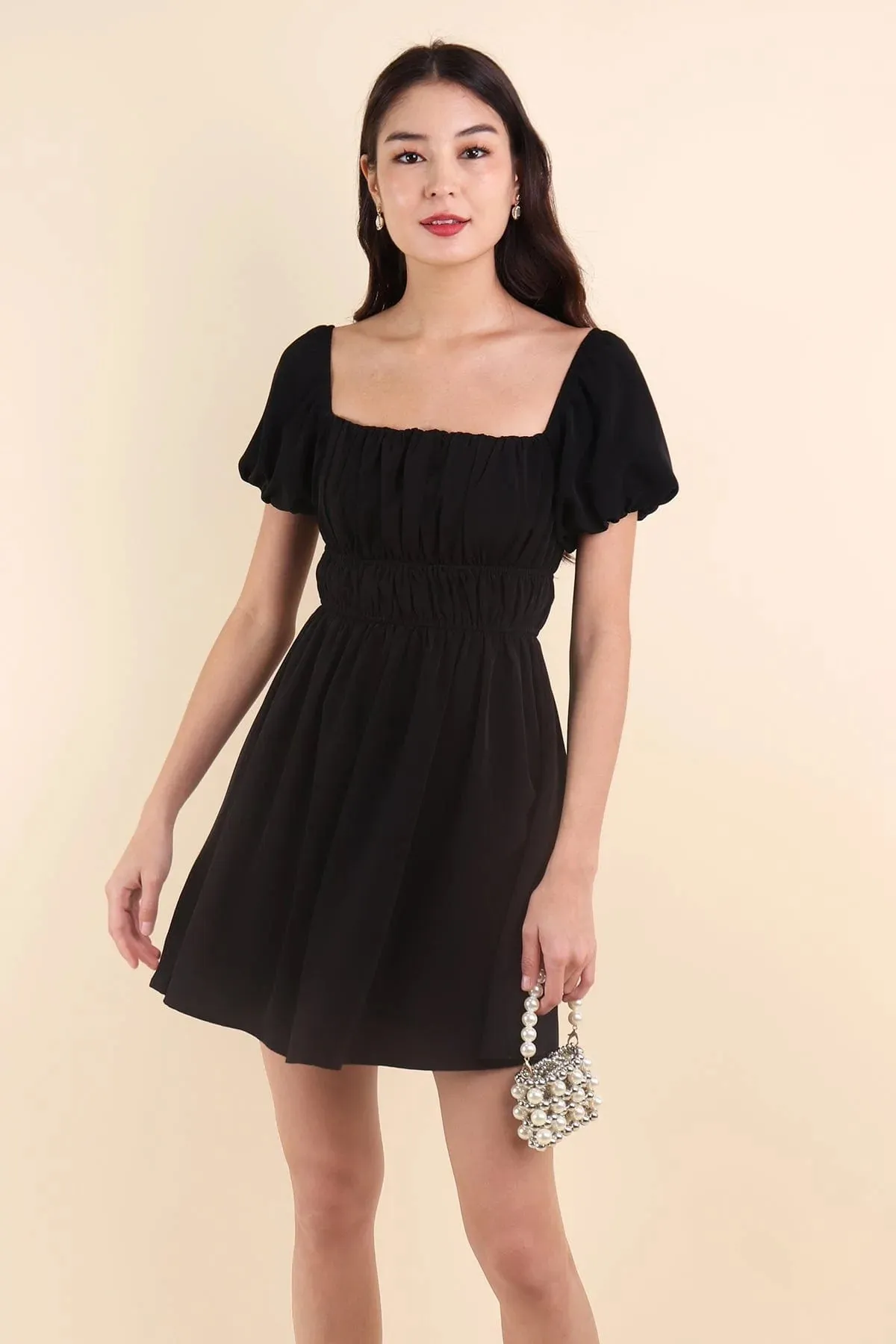 HAILEY SLEEVE ROMPER DRESS IN BLACK